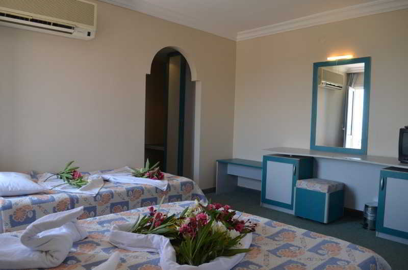 Alder Hotel Ayvalı Esterno foto