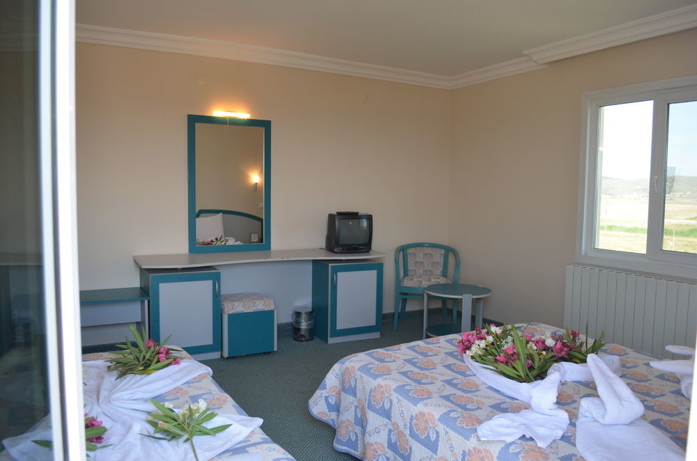 Alder Hotel Ayvalı Esterno foto
